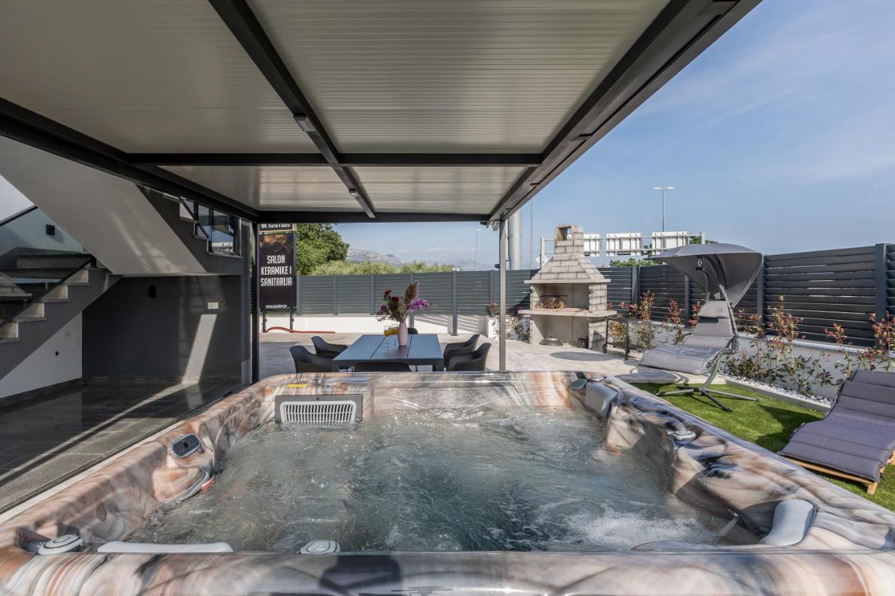 Luxury Apartments Katarina Kaštela Eksteriør billede
