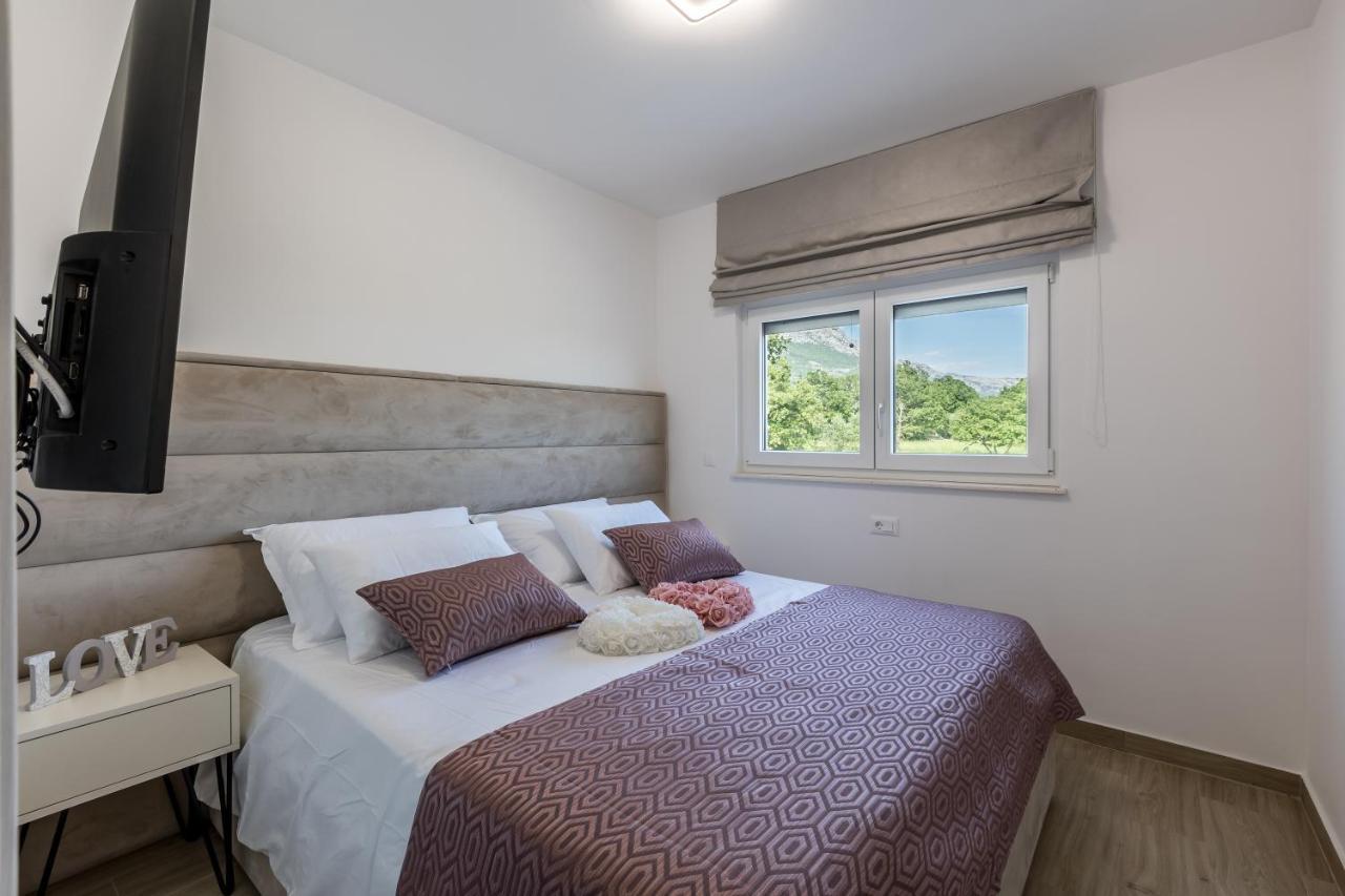 Luxury Apartments Katarina Kaštela Eksteriør billede