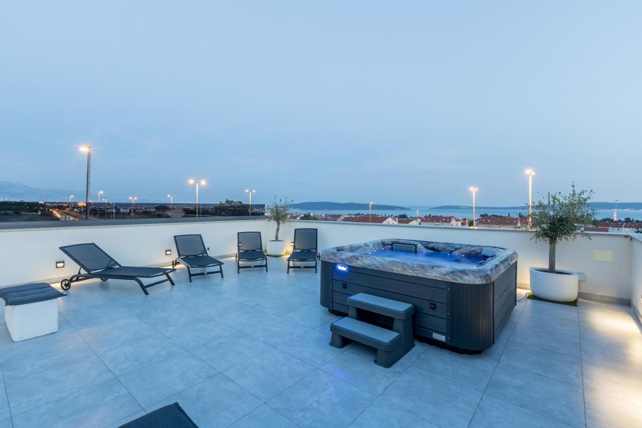 Luxury Apartments Katarina Kaštela Eksteriør billede