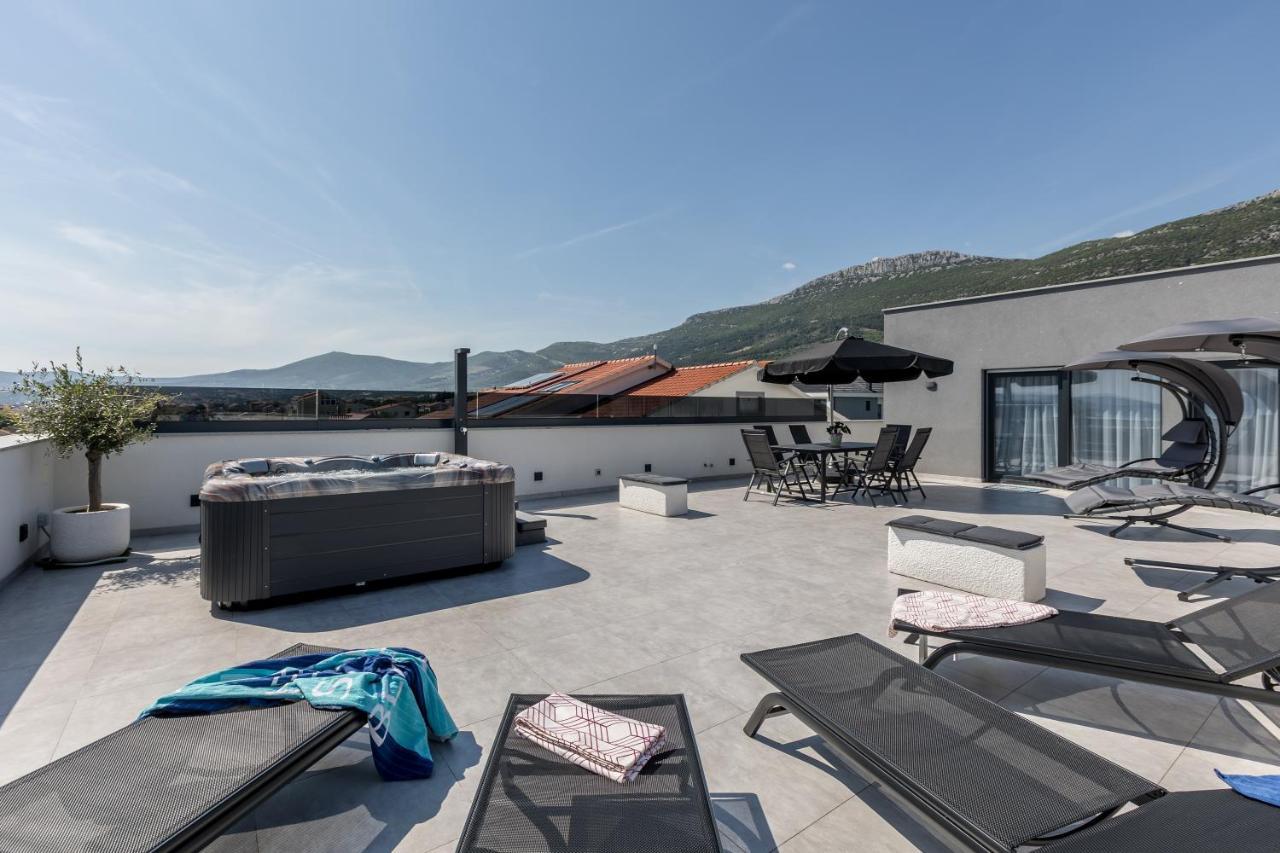 Luxury Apartments Katarina Kaštela Eksteriør billede