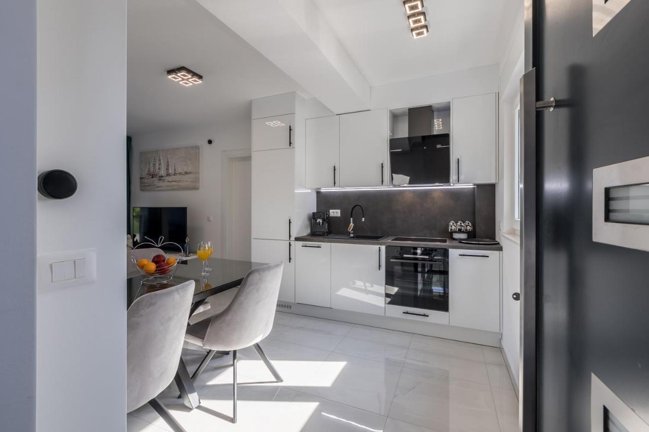 Luxury Apartments Katarina Kaštela Eksteriør billede